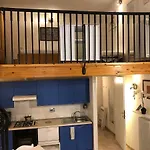 Galliera Apartment