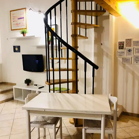 Galliera Apartment *