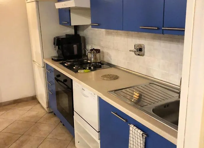 Galliera Apartamento *